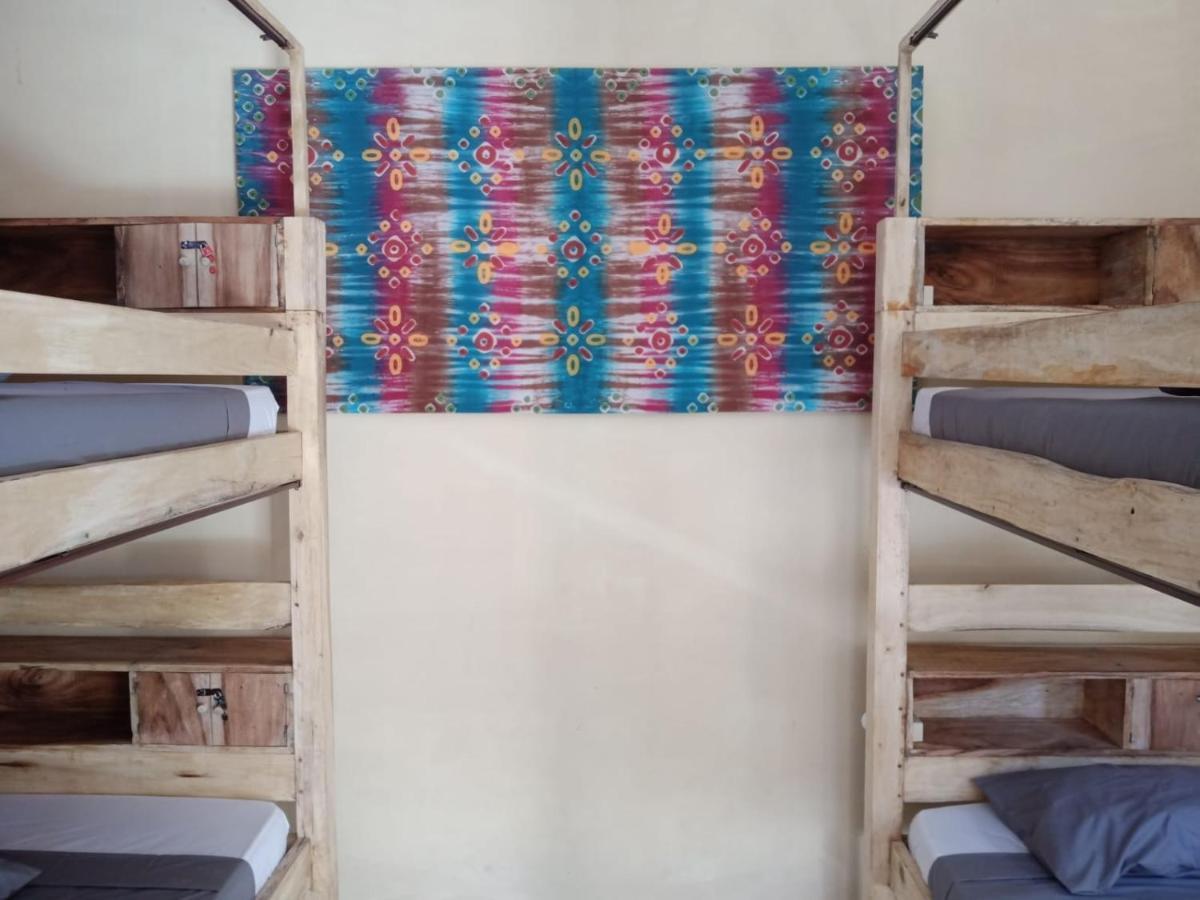 Barracuda Beach Hostel Амед Экстерьер фото